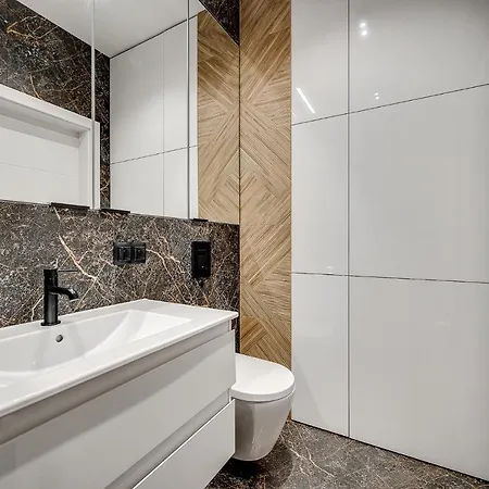 The Main Goreckiego - Mck, Nospr, Spodek Szálloda Katowice